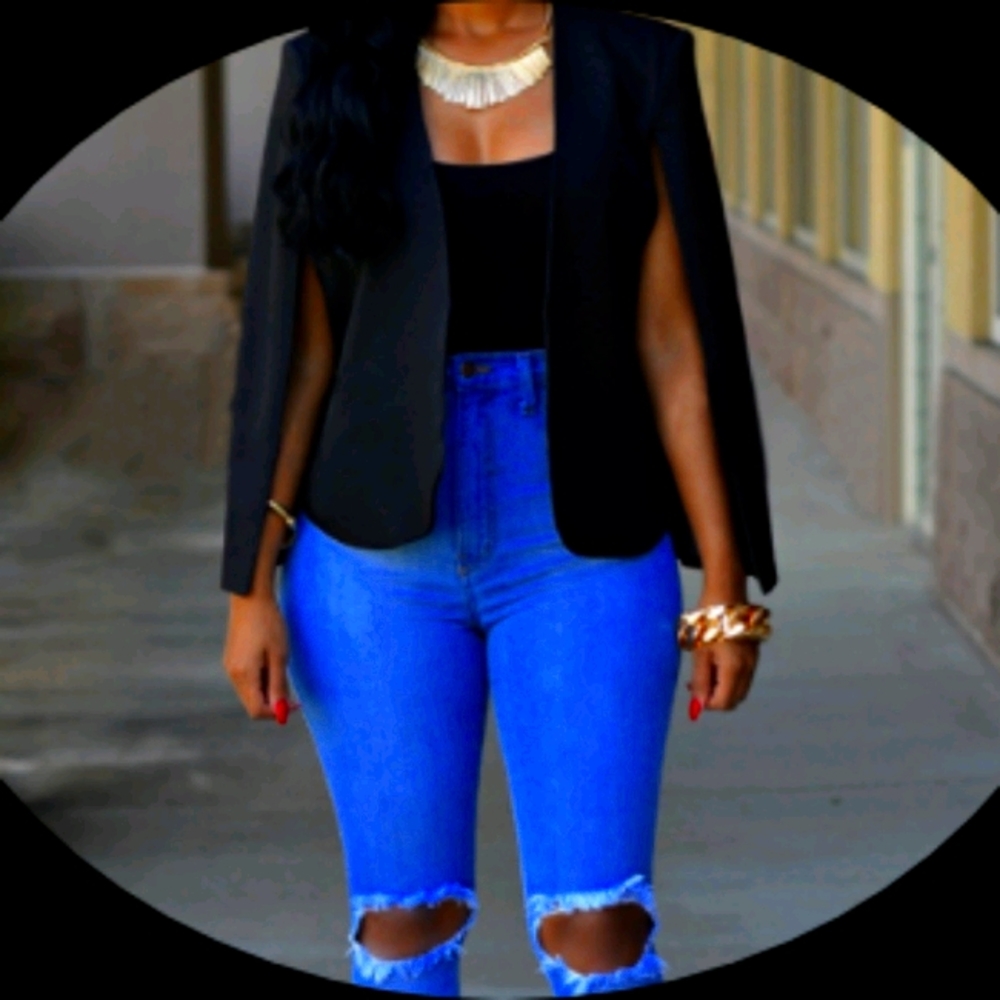 NEW-Plus Cape sleeve Blazer in Black